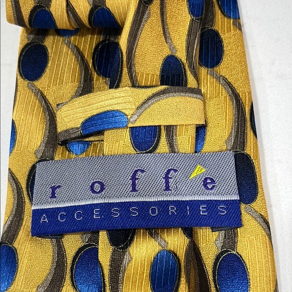 Golden Yellow and Navy Blue Geometric Tie - Picture 6 of 7